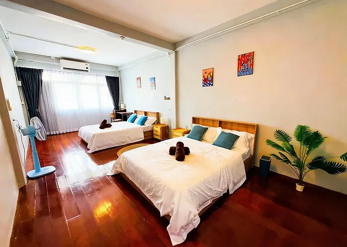 Cloudy Nest Phayathai Entire 4 Storey House For 10pp 8-min Walk To Bts & Airport Link *