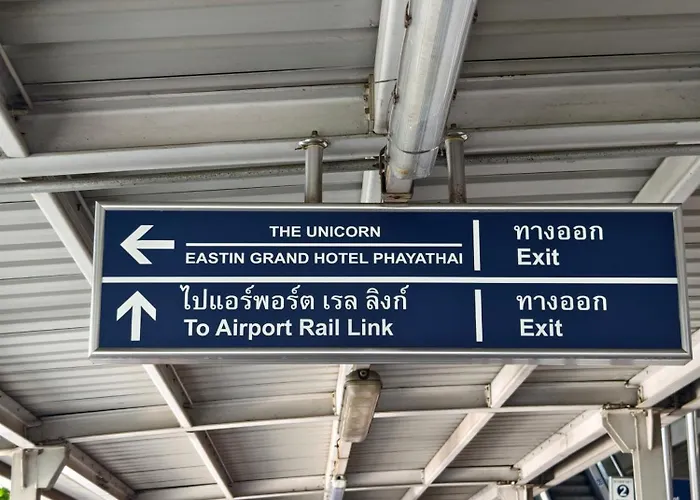 ヴィラ Cloudy Nest Phayathai Entire 4 Storey House For 10pp 8-min Walk To Bts & Airport Link バンコク都